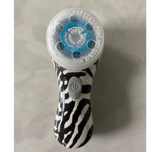 Clarisonic Mia 1 Anniversary Pattern